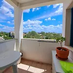 Vau Sea View, T2 Apartment, Close To Beach,ideal For Families * Portimão