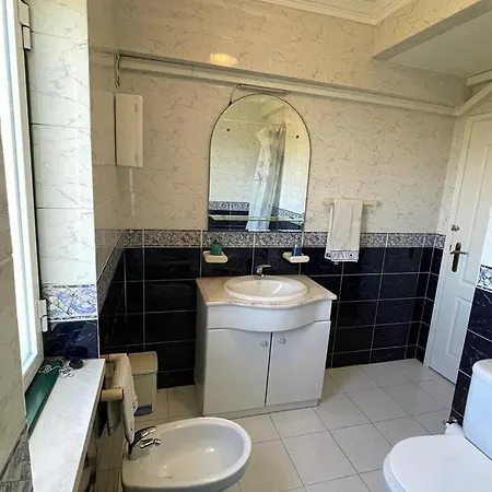 Daire Vau Sea View, T2 Apartment, Close To Beach,ideal For Families Portimão
