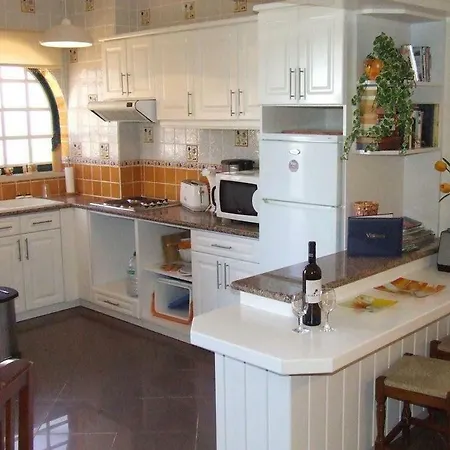 Daire Vau Sea View, T2 Apartment, Close To Beach,ideal For Families
