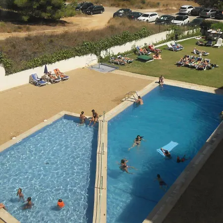 Vau Sea View, T2 Apartment, Close To Beach,ideal For Families Apartment